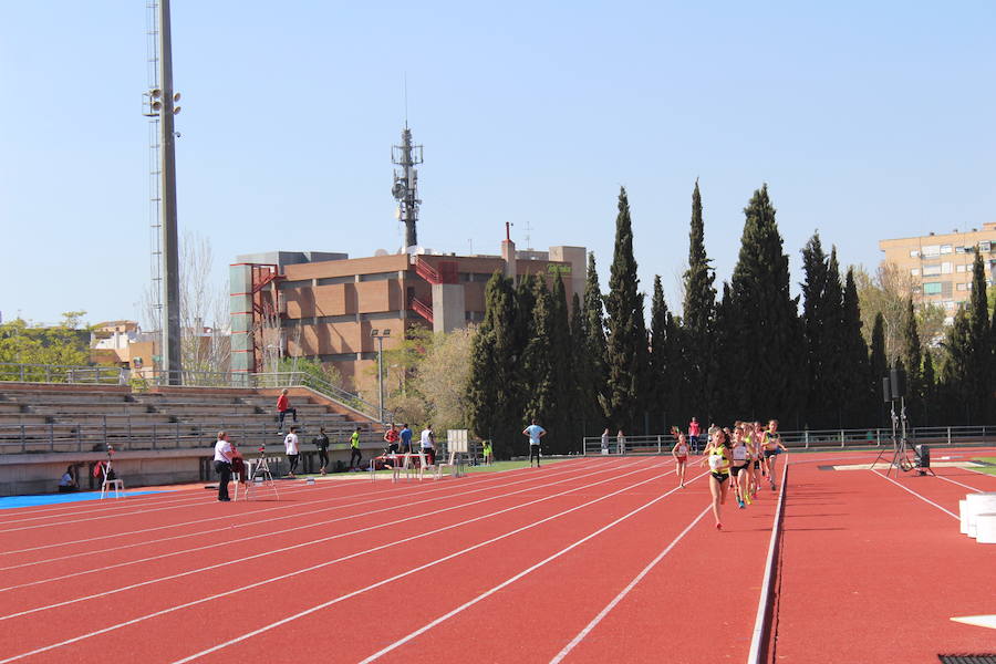 El Núñez Blanca recupera la competición para su renovada pista con la ilusión de los más pequeños y el oficio de sus figuras de élite