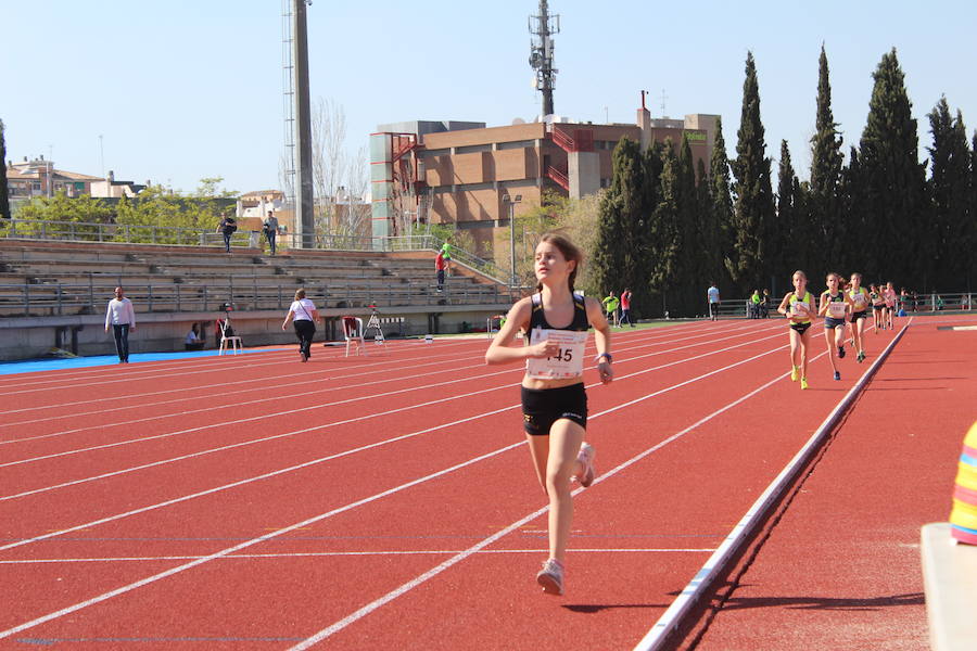 El Núñez Blanca recupera la competición para su renovada pista con la ilusión de los más pequeños y el oficio de sus figuras de élite