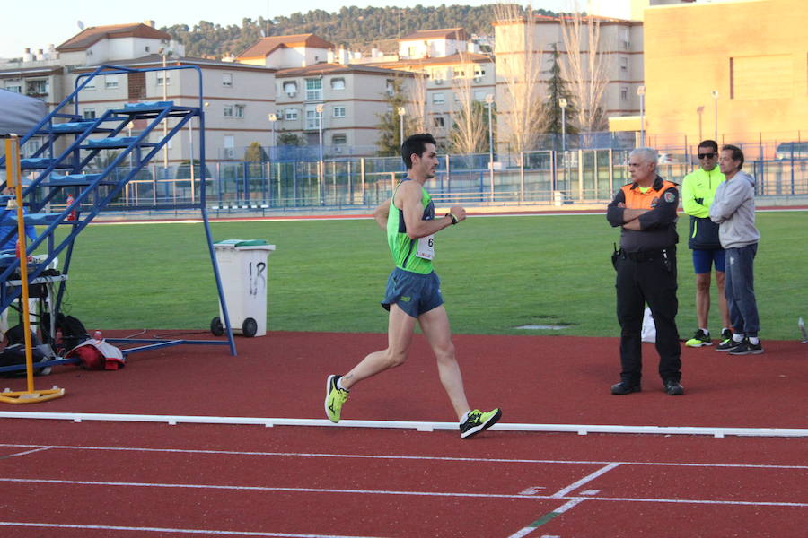 El Núñez Blanca recupera la competición para su renovada pista con la ilusión de los más pequeños y el oficio de sus figuras de élite