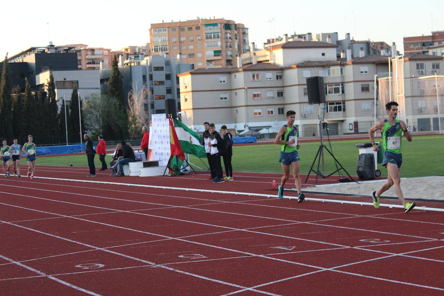 El Núñez Blanca recupera la competición para su renovada pista con la ilusión de los más pequeños y el oficio de sus figuras de élite