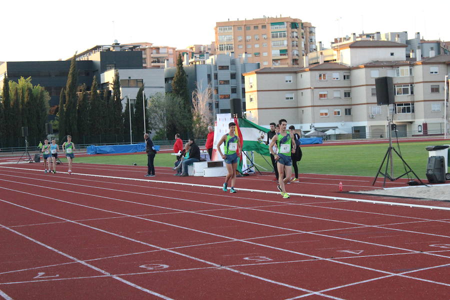 El Núñez Blanca recupera la competición para su renovada pista con la ilusión de los más pequeños y el oficio de sus figuras de élite