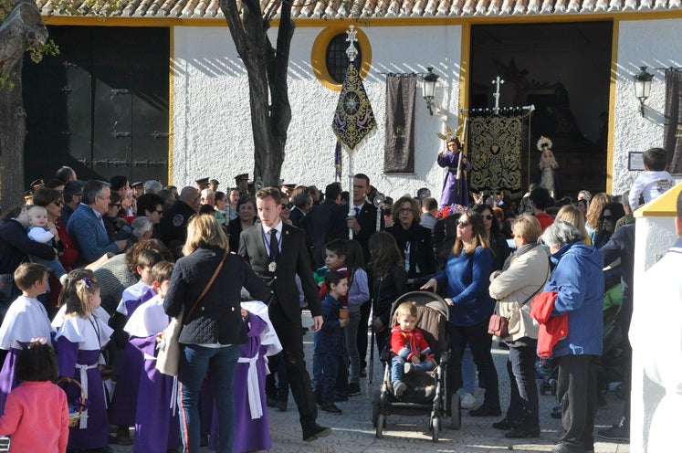 Fotos: Huéscar celebra la procesión infantil de su Semana Santa