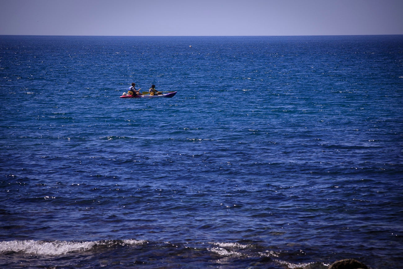 Visitamos Motril, Almuñécar, La Herradura y Castell para ver si nuestras playas están 'a punto' para una oleada de visitas