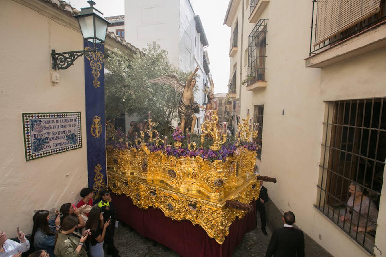 Una de las cofradías más señeras del barrio ha procesionado hoy 