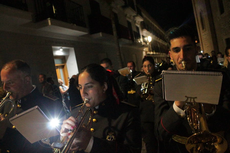 Los Antiguos Caballeros Legionarios de Torremolinos y la Banda de la Encarnación completan el cortejo que este año supera las 250 personas