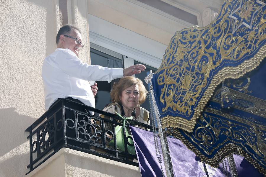 Gran sabor cofrade en el callejeo por las estrechas calles de su barrio, y lucido recorrido por las calles de San Ildefonso y carrera oficial