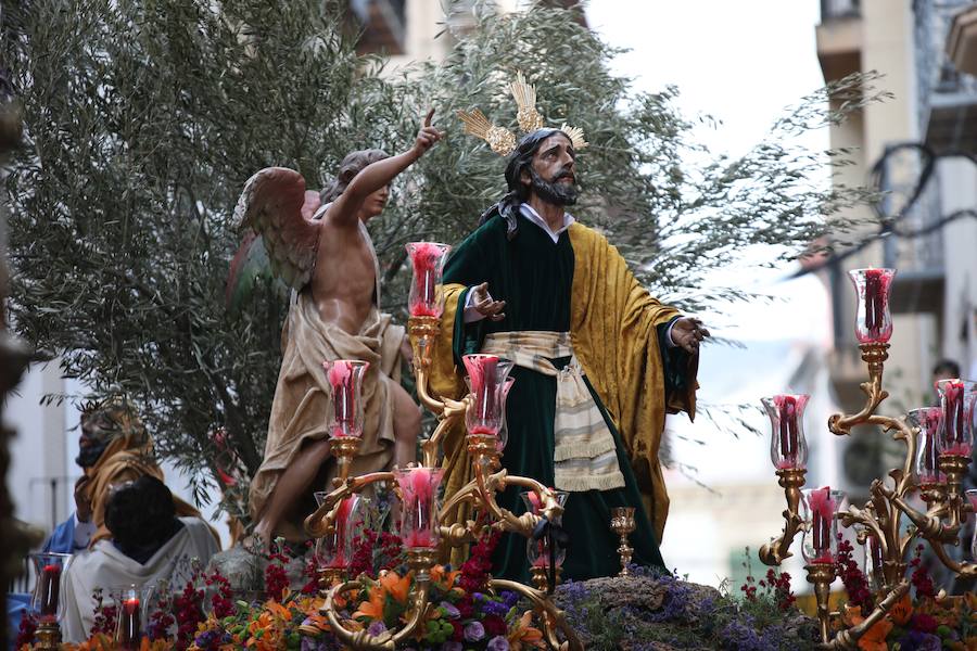 La Oración en el Huerto fue la última cofradía en iniciar su estación de penitencia en un Domingo de Ramos que salió a pedir de boca