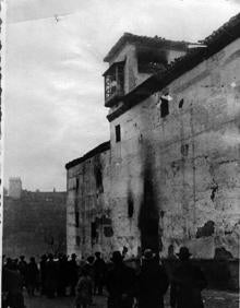 Imagen secundaria 2 - Teatro Isabel la Católica, Iglesia del Salvador y convento de las Tomasas