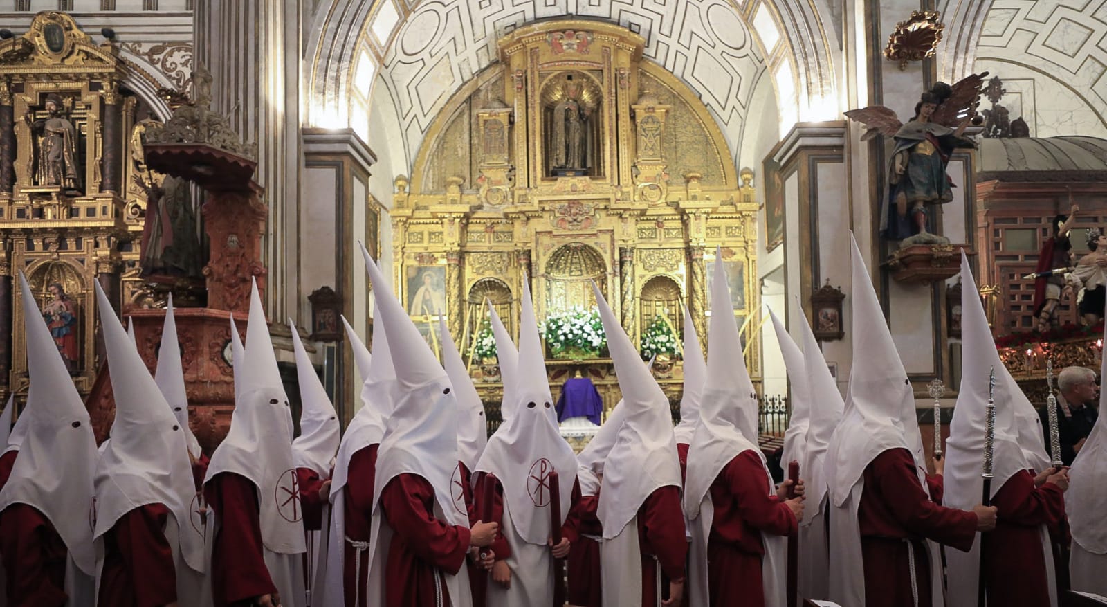 La cofradía de Nuestro Señor de la Meditación y María Santísima de los Remedios logra realizar su estación de penitencia