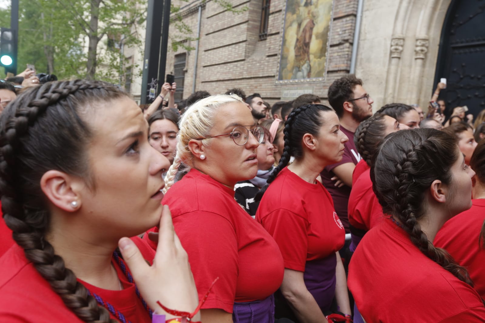 La Hermandad de Los Gitanos sale del Sagrado Corazón pero se tiene que quedr en la Catedral por la lluvia