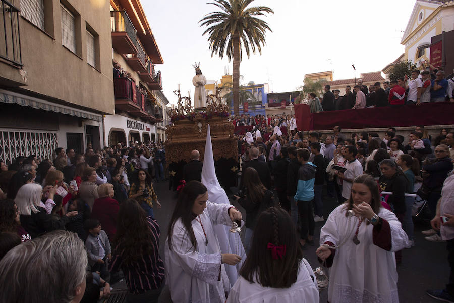 El Cristo del Perdón y María Santísima de la Misericordia volvieron a la renovada iglesia del Carmen de la que salieron por una rampa de 17 metros