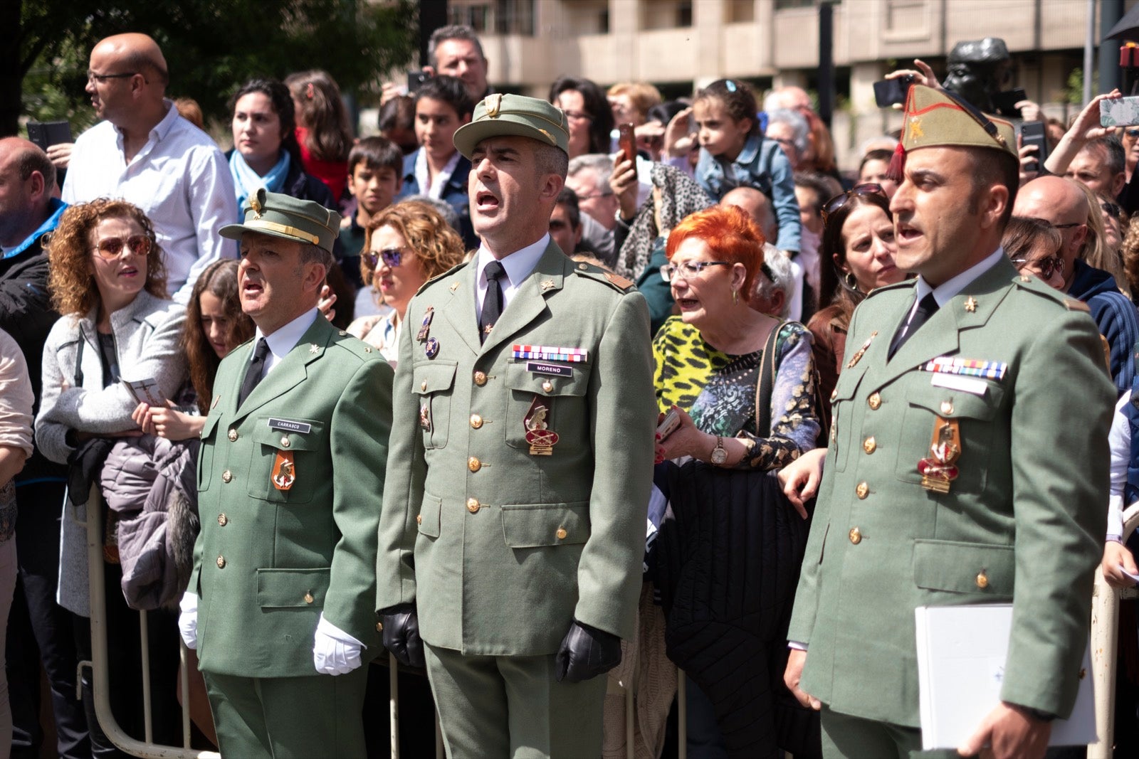 Los legionarios estarán esta tarde tras la cruz de guía de la cofradía de los Ferroviarios
