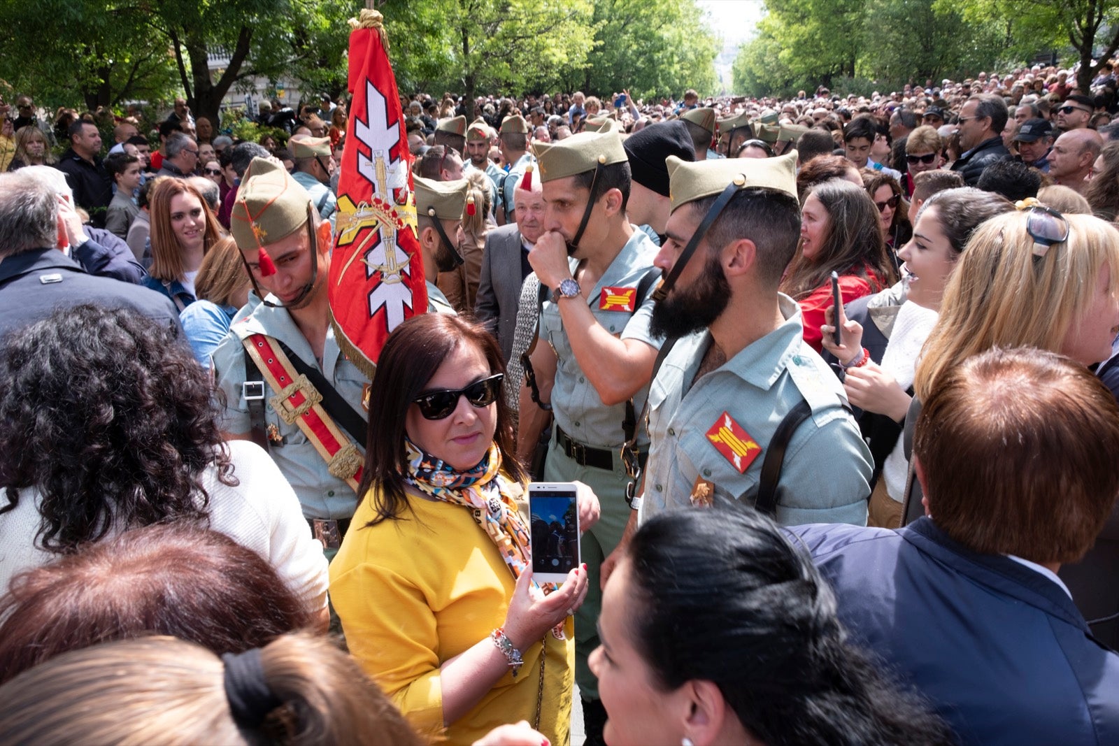 Los legionarios estarán esta tarde tras la cruz de guía de la cofradía de los Ferroviarios