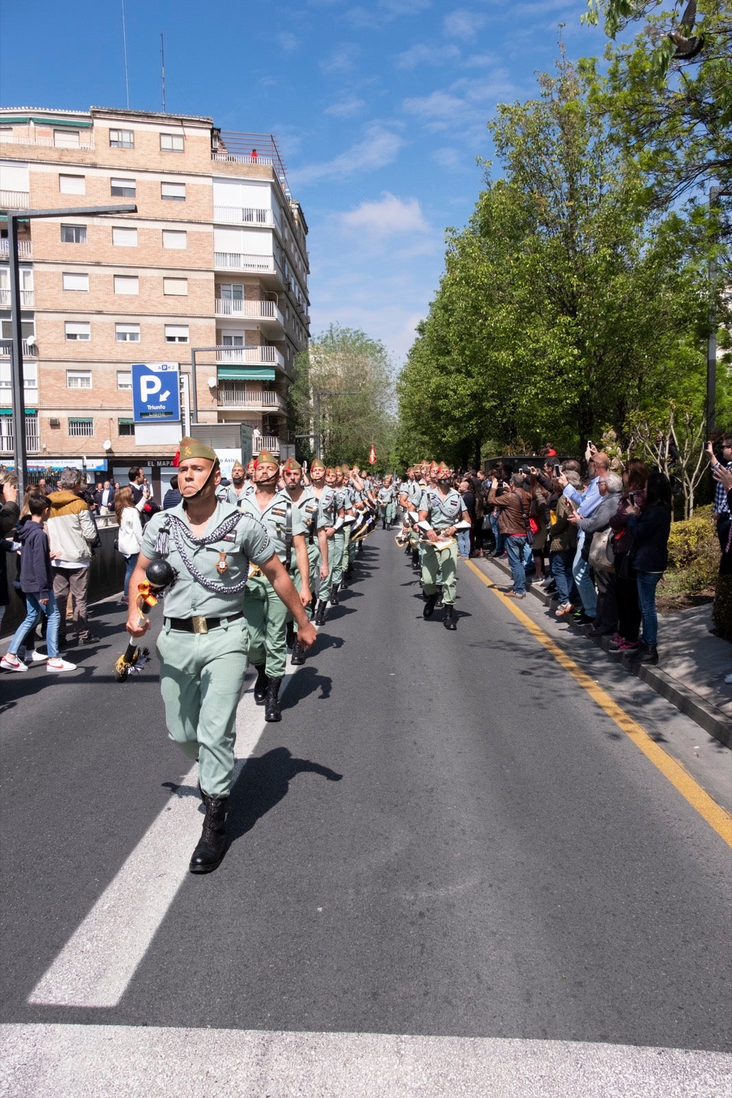 Los legionarios estarán esta tarde tras la cruz de guía de la cofradía de los Ferroviarios