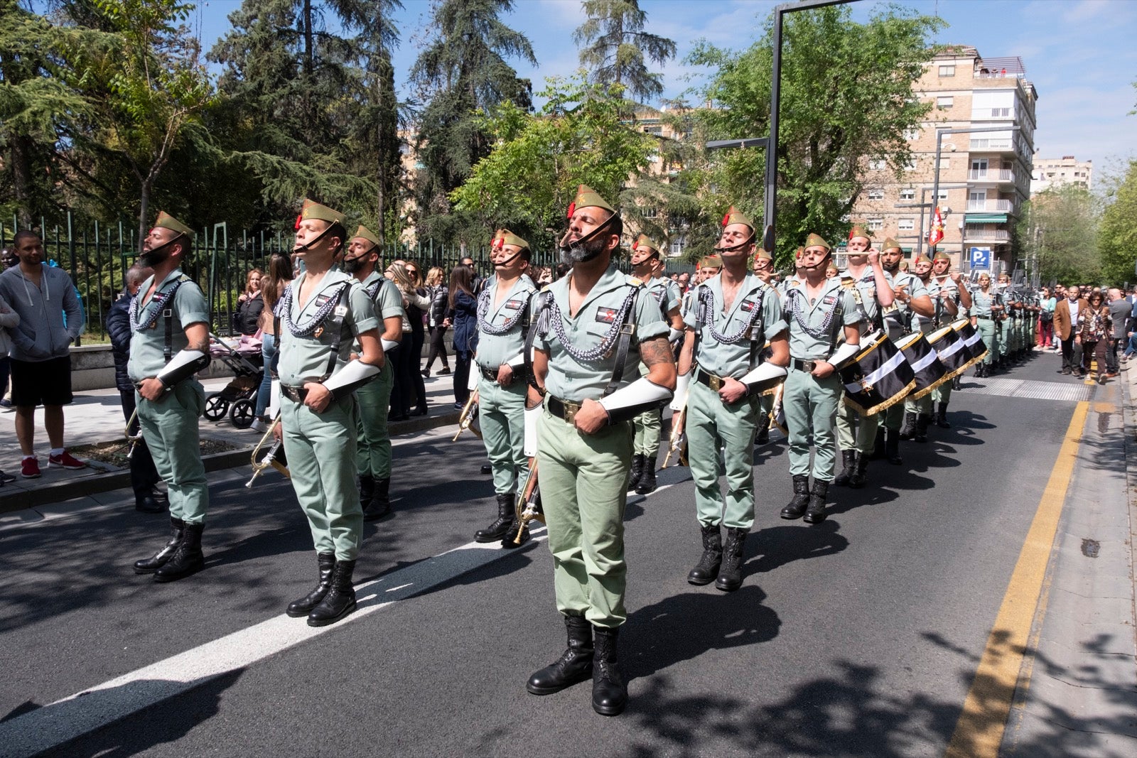 Los legionarios estarán esta tarde tras la cruz de guía de la cofradía de los Ferroviarios