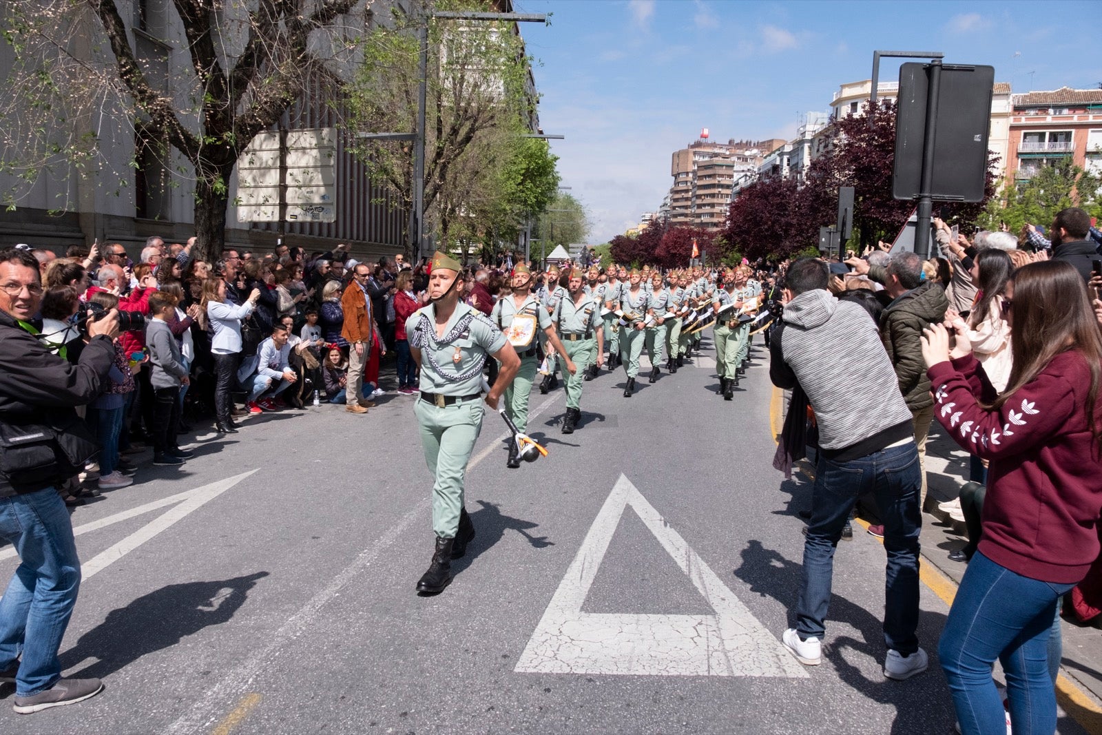 Los legionarios estarán esta tarde tras la cruz de guía de la cofradía de los Ferroviarios