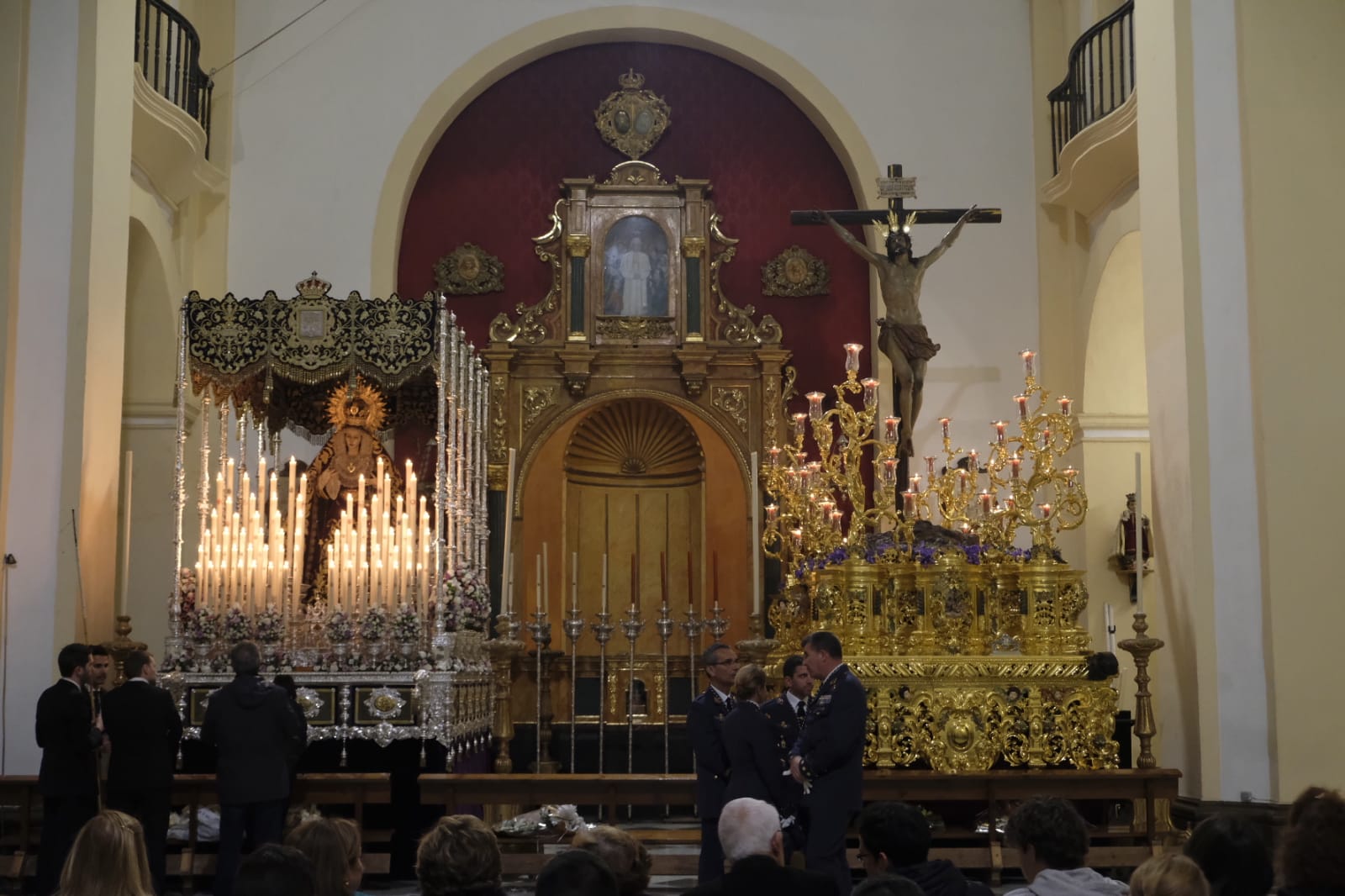 Escolapios, pendientes del cielo