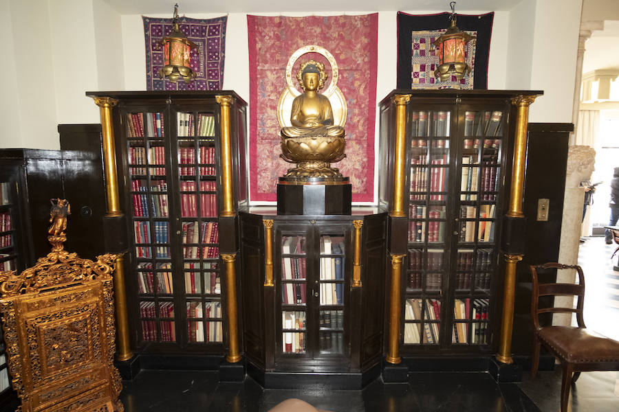 Estos son los 'tesoros' que guarda esta biblioteca