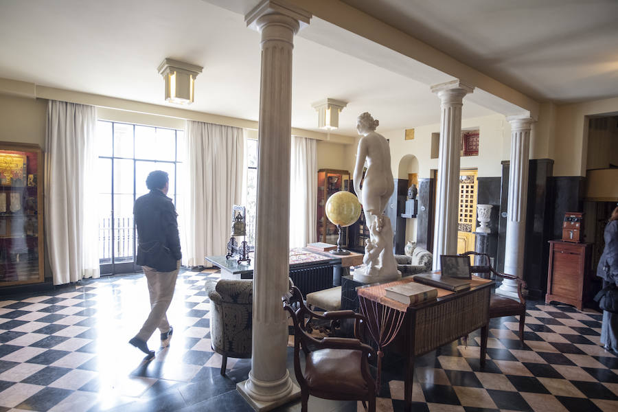 Estos son los 'tesoros' que guarda esta biblioteca