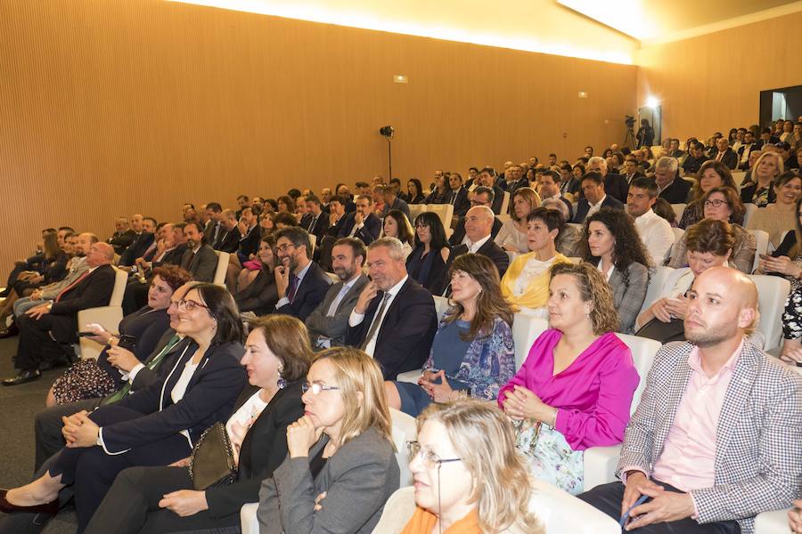 La Cámara de Comercio ha sido la sede de esta gala en la que se reconoce a empresas, colectivos y personas vinculadas a la agricultura y la ganadería de la provincia