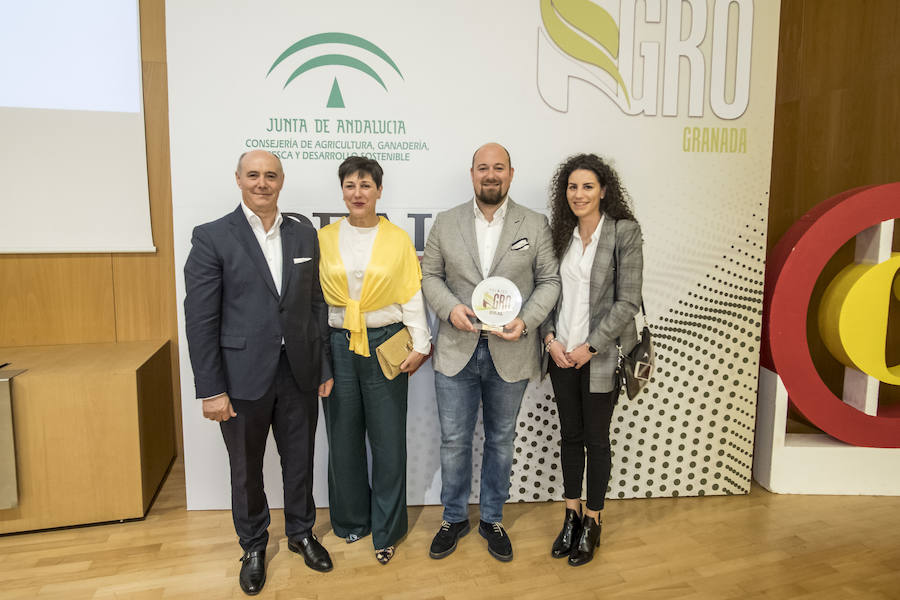 La Cámara de Comercio ha sido la sede de esta gala en la que se reconoce a empresas, colectivos y personas vinculadas a la agricultura y la ganadería de la provincia