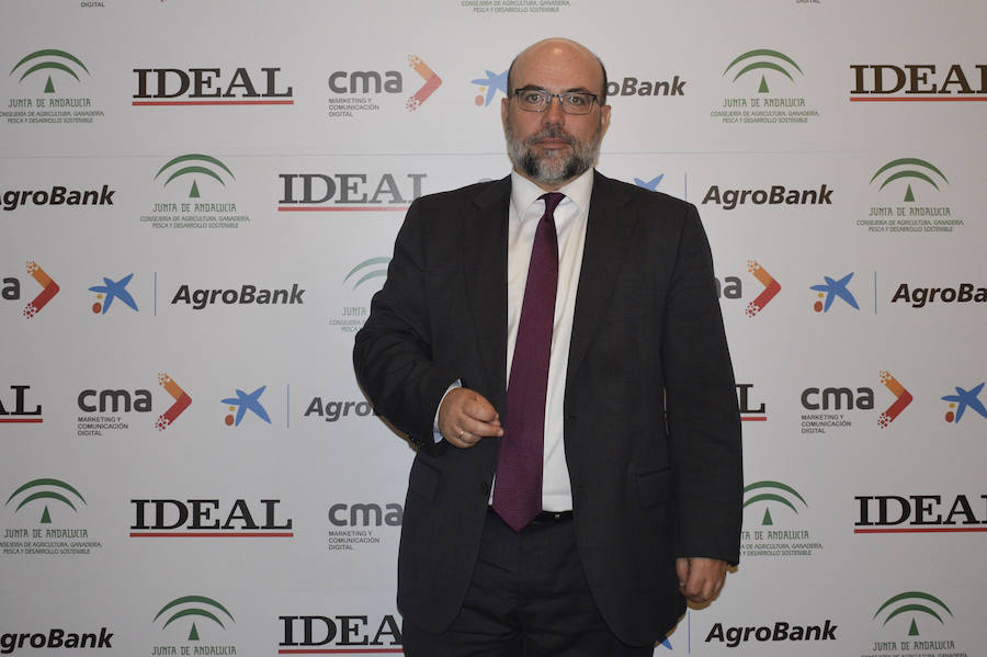 La Cámara de Comercio ha sido la sede de esta gala en la que se reconoce a empresas, colectivos y personas vinculadas a la agricultura y la ganadería de la provincia