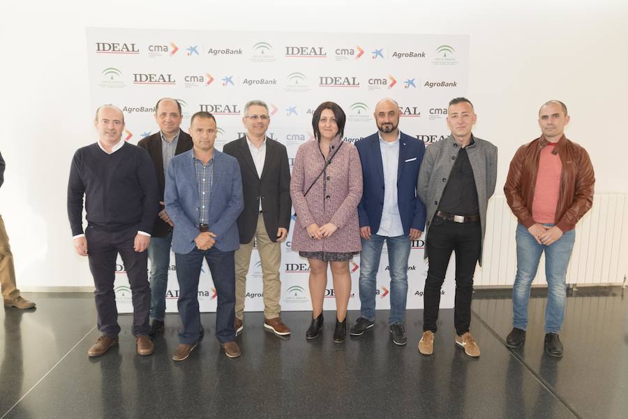 La Cámara de Comercio ha sido la sede de esta gala en la que se reconoce a empresas, colectivos y personas vinculadas a la agricultura y la ganadería de la provincia