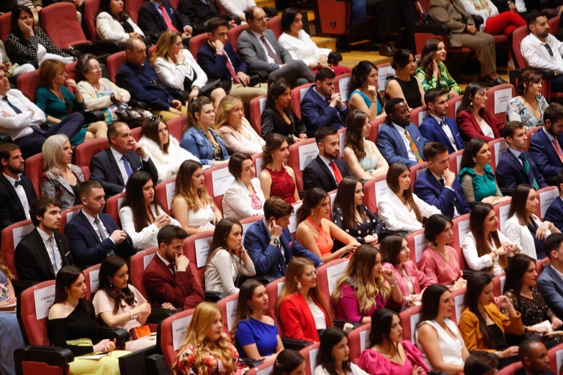 La facultad de Farmacia celebra su graduación 