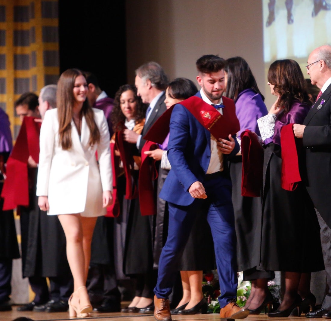 La facultad de Farmacia celebra su graduación 