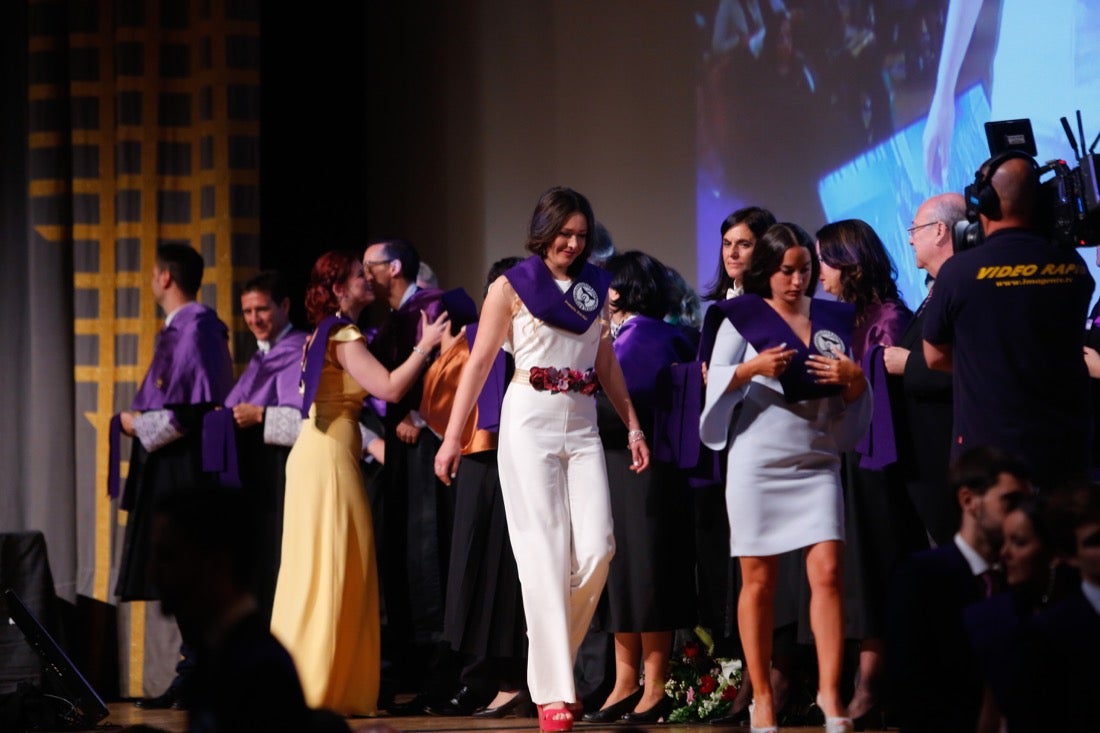 La facultad de Farmacia celebra su graduación 