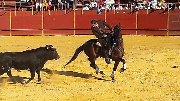 Rejoneador Pencho Solano. 