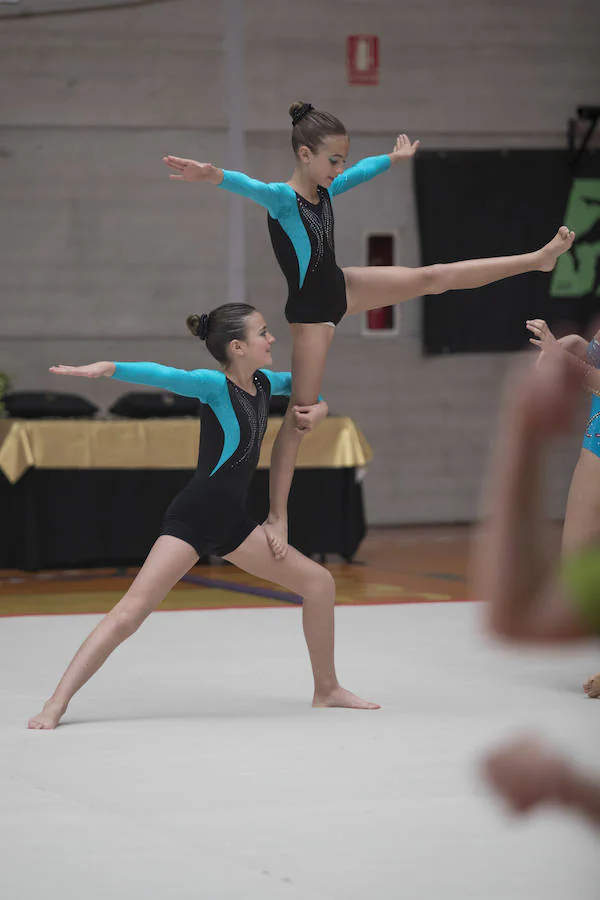 Niños y niñas comparten el mismo rol con fuerza, equilibrio y disciplina en un deporte igualitario que cada día gana más adeptos