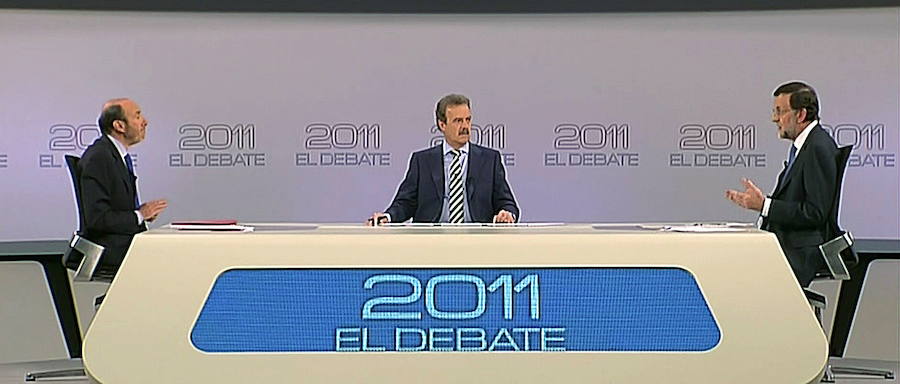 Mariano Rajoy y Rubalcaba participan en el debate organizado por RTVE y moderado por Manuel Campo Vidal como candidatos del PP y PSOE a las elecciones de 2011.