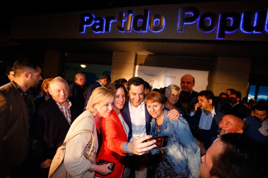 El líder del PP local vino acompañado de 