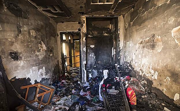 Estado en el que quedó la vivienda afectada por el incendio. 