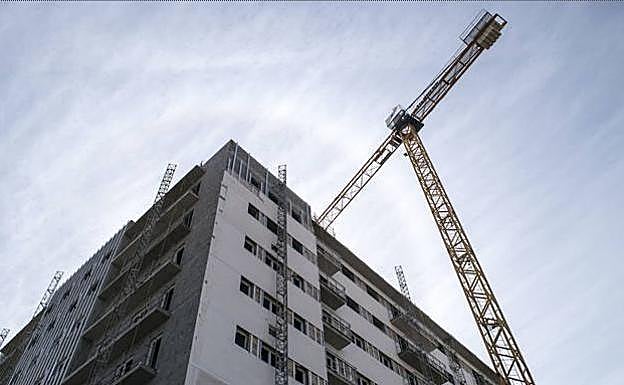Obras de construcción de la tercera fase de la barriada de Santa Adela. 