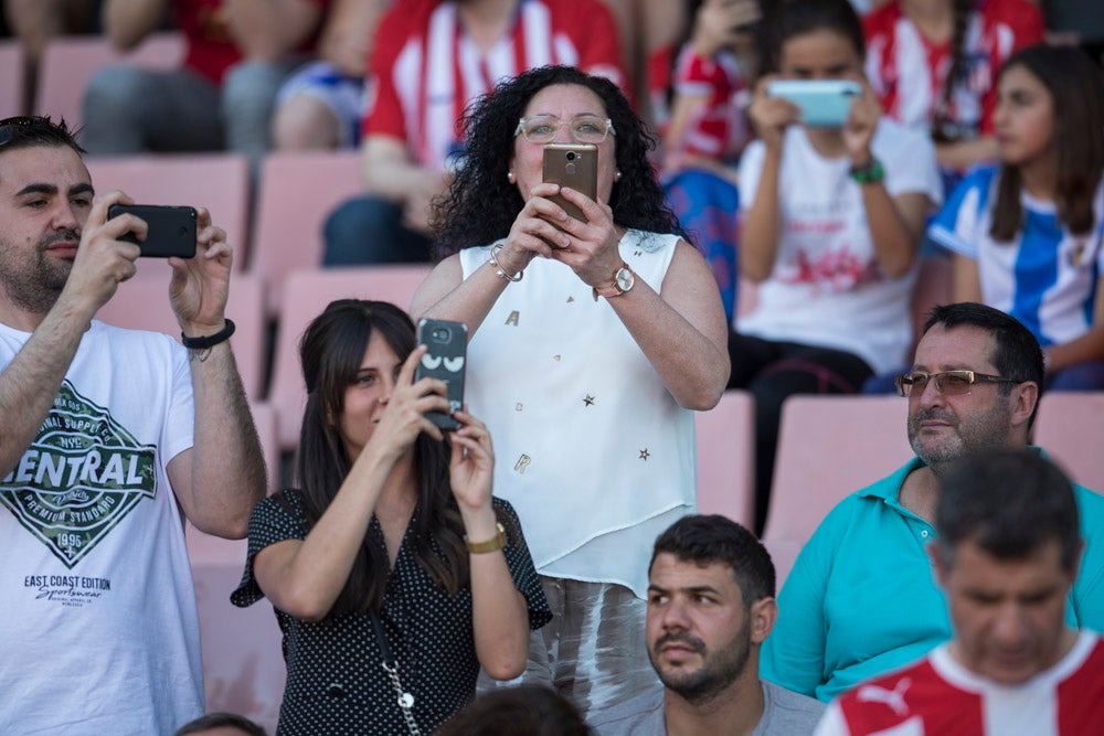 ¿Estuviste en el partido del final de la Copa de la Reina? Búscate en las gradas