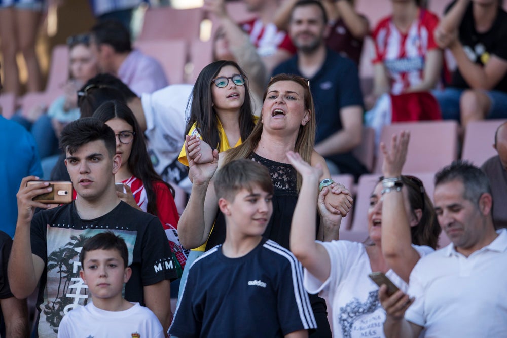 ¿Estuviste en el partido del final de la Copa de la Reina? Búscate en las gradas