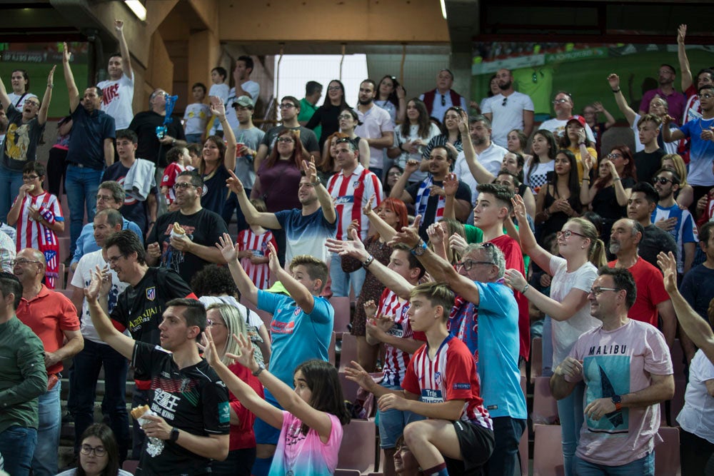 ¿Estuviste en el partido del final de la Copa de la Reina? Búscate en las gradas