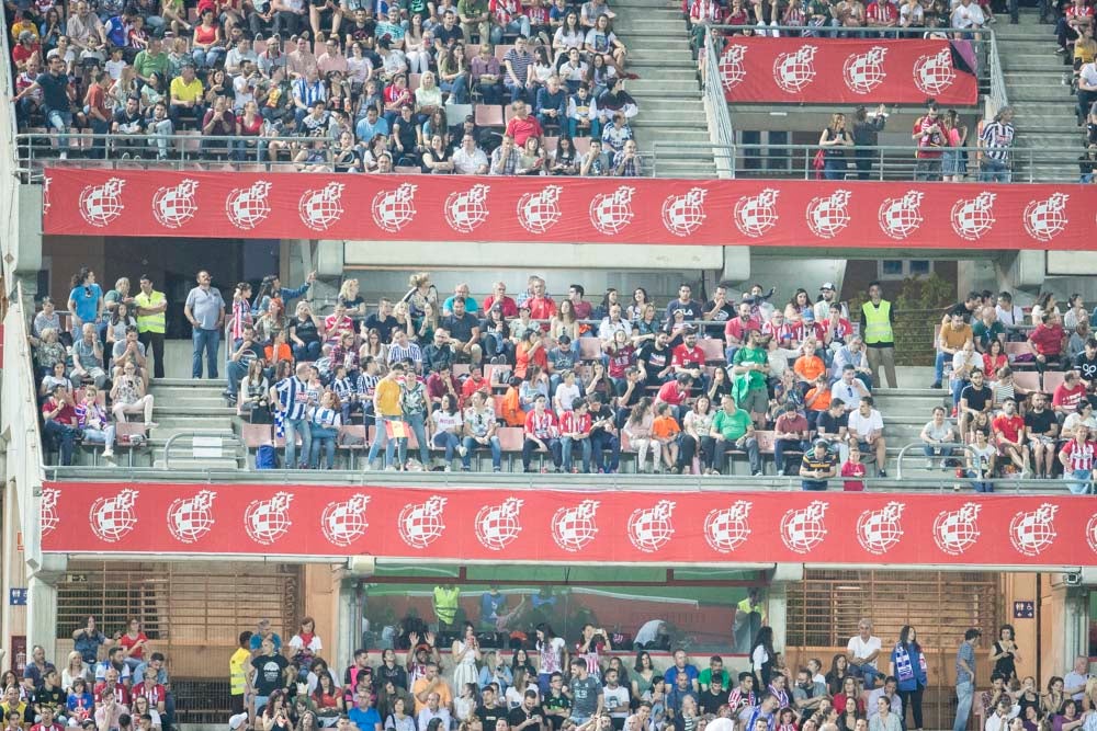 ¿Estuviste en el partido del final de la Copa de la Reina? Búscate en las gradas