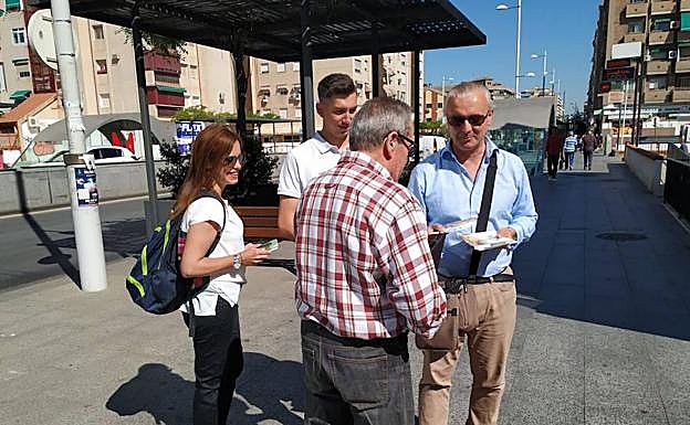 Vox promete regenerar el comercio de Camino de Ronda