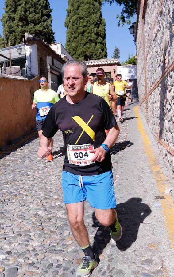 Un total de 13.1 kilómetros, dos menos que la pasada edición, y un desnivel acumulado de 207 metros de auténtica belleza por los barrios del Albaicín y el Sacromonte, dejando la Alhambra a la espalda, sin dejar de recorrer también los espacios más emblemáticos de la capital