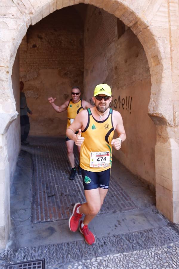 Un total de 13.1 kilómetros, dos menos que la pasada edición, y un desnivel acumulado de 207 metros de auténtica belleza por los barrios del Albaicín y el Sacromonte, dejando la Alhambra a la espalda, sin dejar de recorrer también los espacios más emblemáticos de la capital