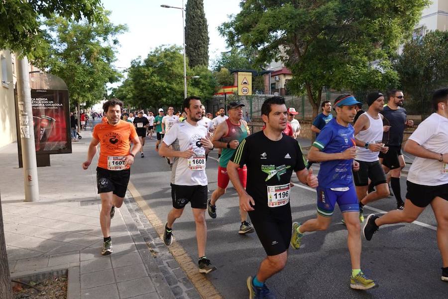 Un total de 13.1 kilómetros, dos menos que la pasada edición, y un desnivel acumulado de 207 metros de auténtica belleza por los barrios del Albaicín y el Sacromonte, dejando la Alhambra a la espalda, sin dejar de recorrer también los espacios más emblemáticos de la capital