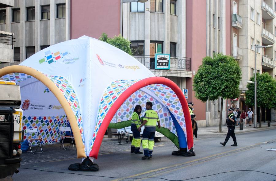 Otra jornada sin tráfico en el centro de la ciudad de Granada y con múltiples actividades para niños y mayores