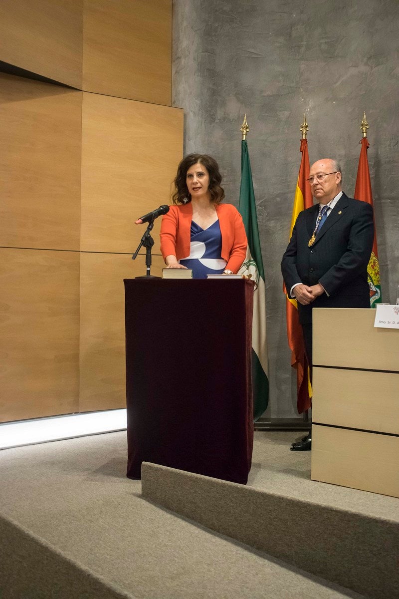 Toma posesión de su cargo Manuel Fuentes, reelegido presidente de los farmacéuticos