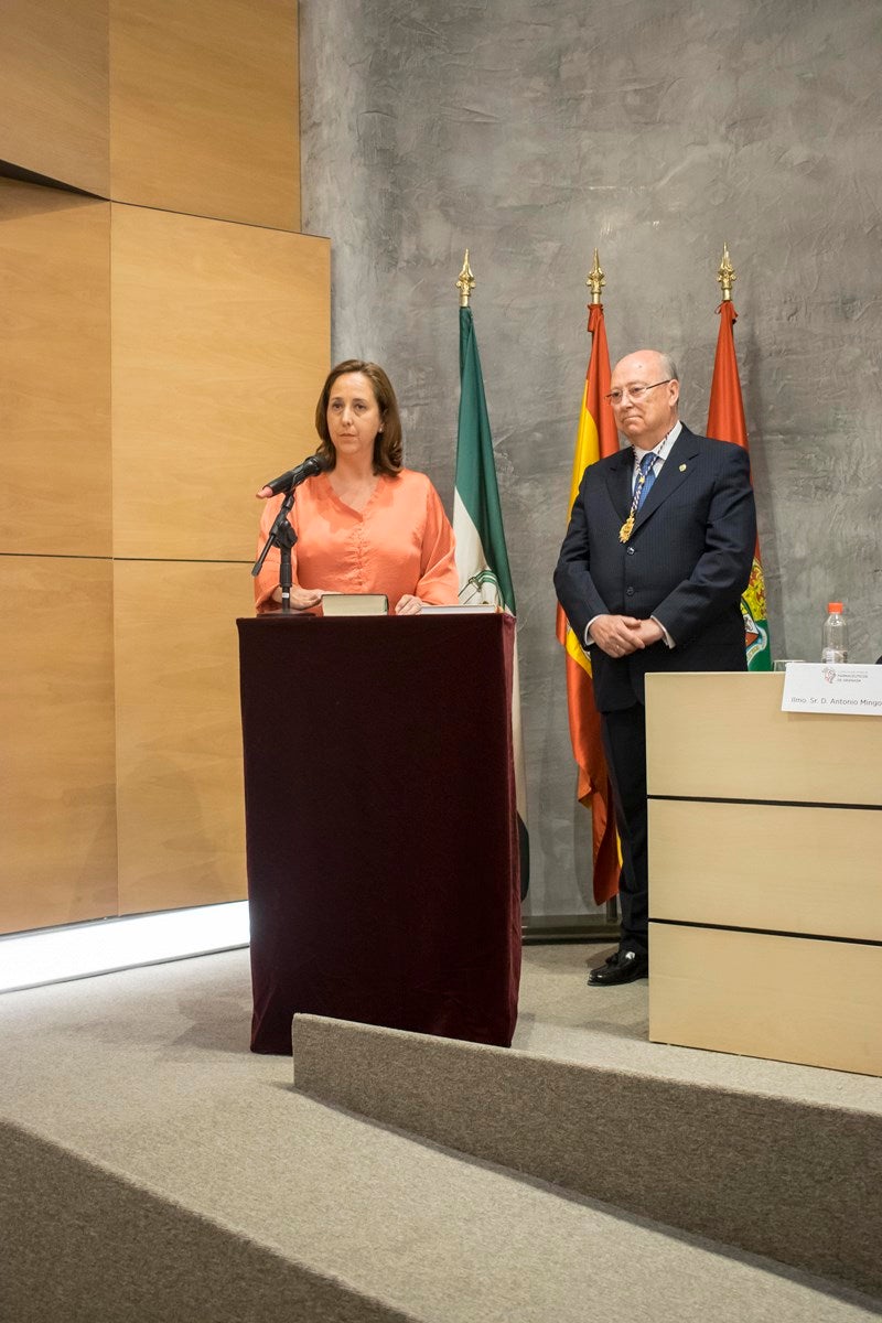 Toma posesión de su cargo Manuel Fuentes, reelegido presidente de los farmacéuticos