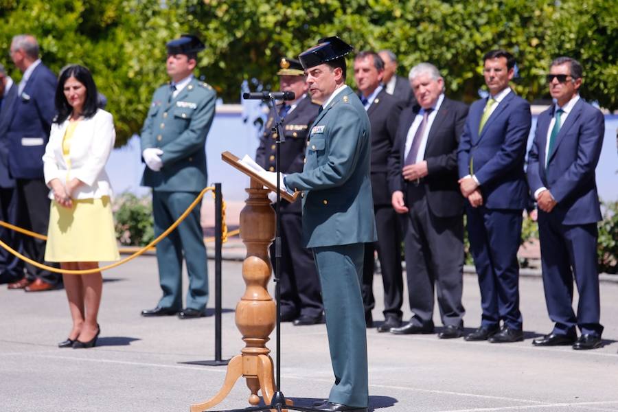 Además de la lectura del extracto de los decretos fundacionales del Cuerpo, la jornada ha servico para imponer las condecoraciones concedidas al personal de las unidades de la provincia