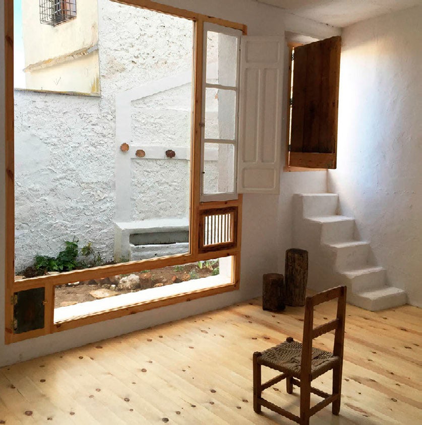 Corral y patio. Mención interiorismo.