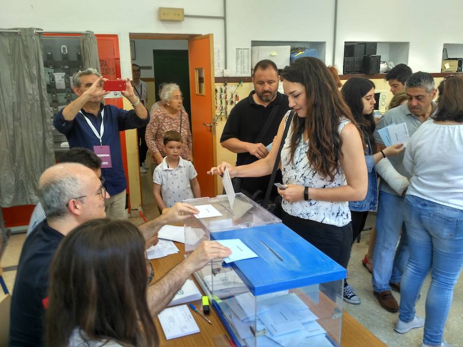 Fotos: Las imágenes de la jornada electoral en Almería